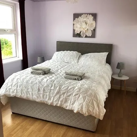 Casa vacanze Conveniently Situated Three Bedroom Townhouse Moville